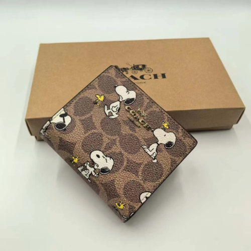 NWT Coach X Peanuts Snap Wallet
