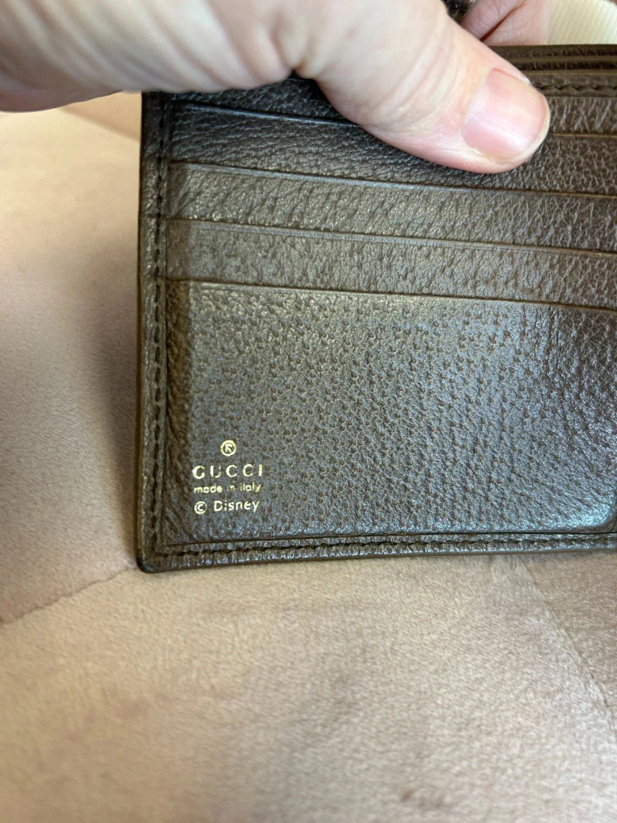 Gucci x Disney GG Supreme Donald Duck Billfold Wallet – Luxury Designer Leather Wallet for Men